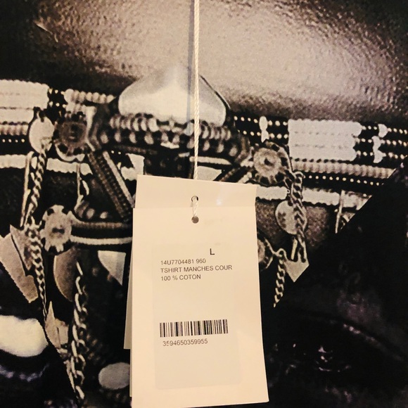 Givenchy Tribal T-Shirt Authentic - Picture 5 of 8